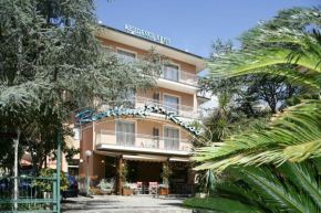 Residence Hotel Kriss, Deiva Marina